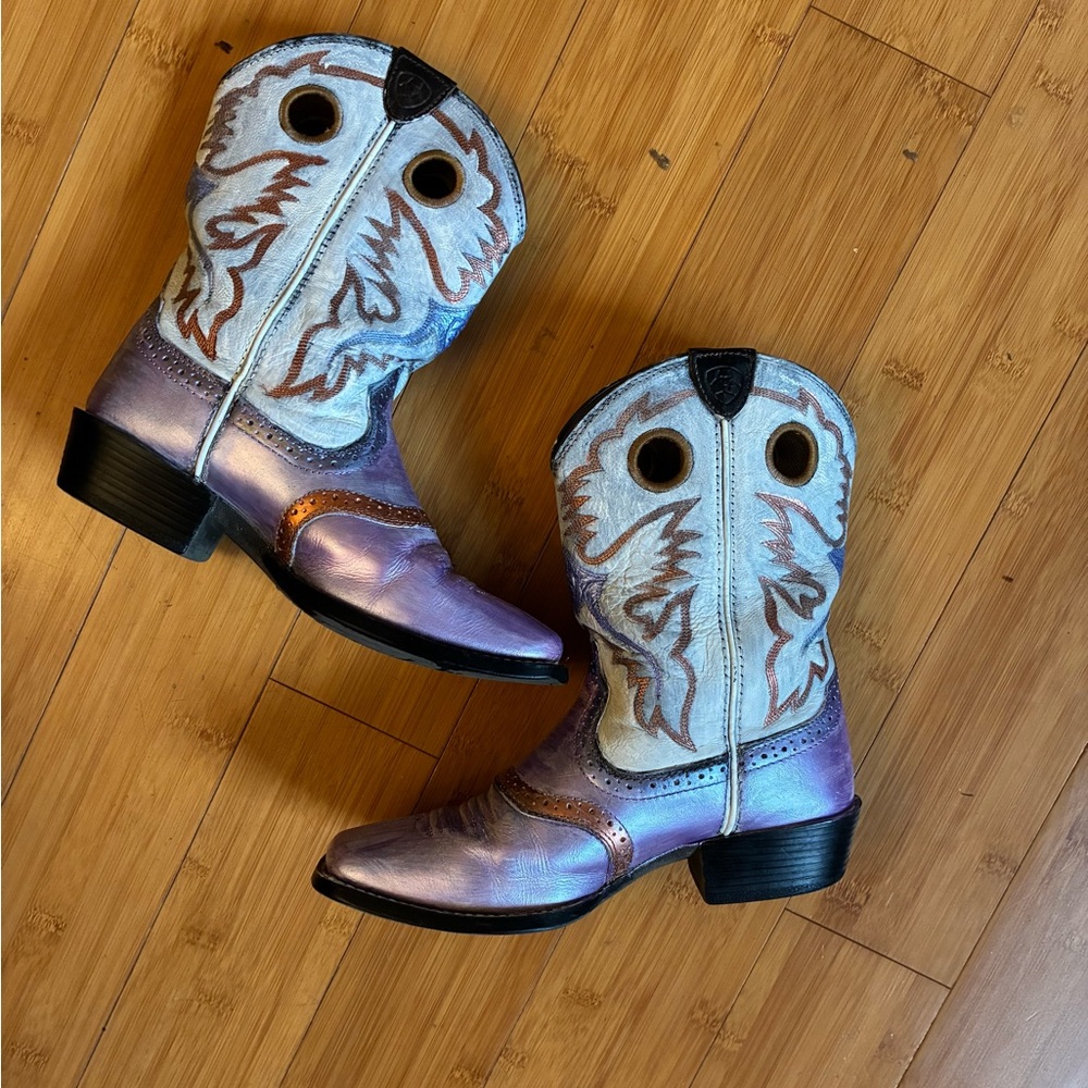 Ariat hand painted Size 4 Purple and White Girls' Western Boots
